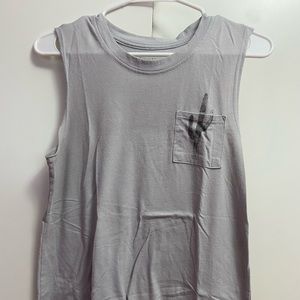 grey muscle tee with small pocket